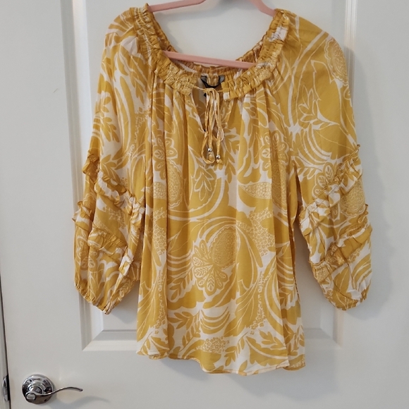 Unique Spectrum Tops - Yellow Floral Women's Top